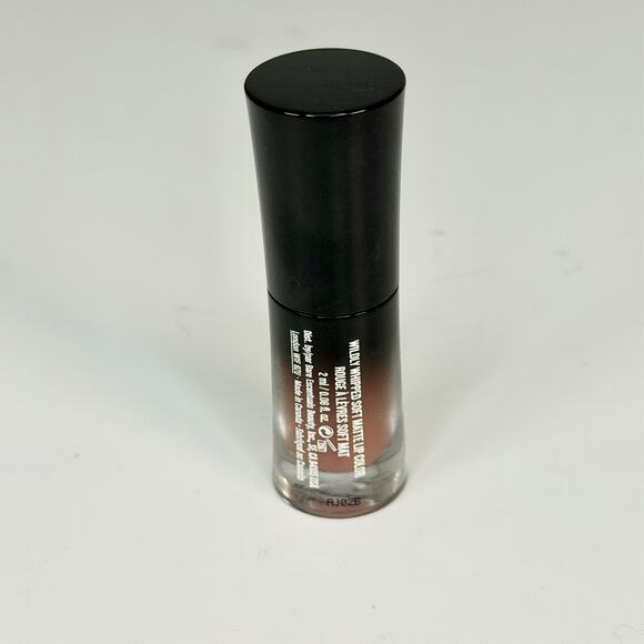 Buxom Wildly Whipped Soft Matte Lip Color Gloss Centerfold Travel .08oz 2ml New - Picture 3 of 6